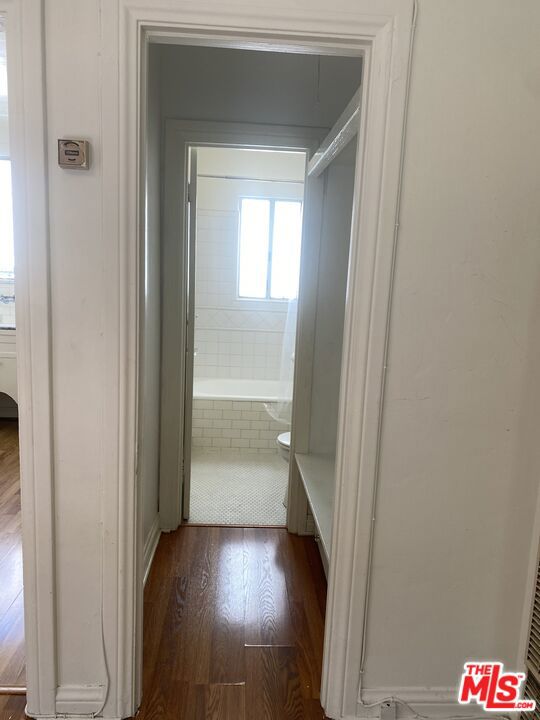 11319 1/4 Iowa Avenue, Los Angeles CA: https://media.crmls.org/mediaz/0973b599-12b4-48aa-aa0a-29b01e3b0d7b.jpg