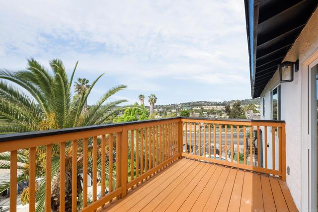 Image 12 of 44 For 552 Felicita Avenue