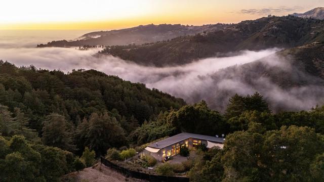 47320 Highway 1, Big Sur CA: https://media.crmls.org/mediaz/0977f5d6-adbb-4f7f-9403-53f3be64590c.jpg