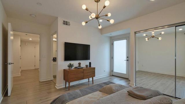 3128 Canon St, San Diego CA: https://media.crmls.org/mediaz/09785973-d7f5-4739-b7ef-d7d8356dfe03.jpg