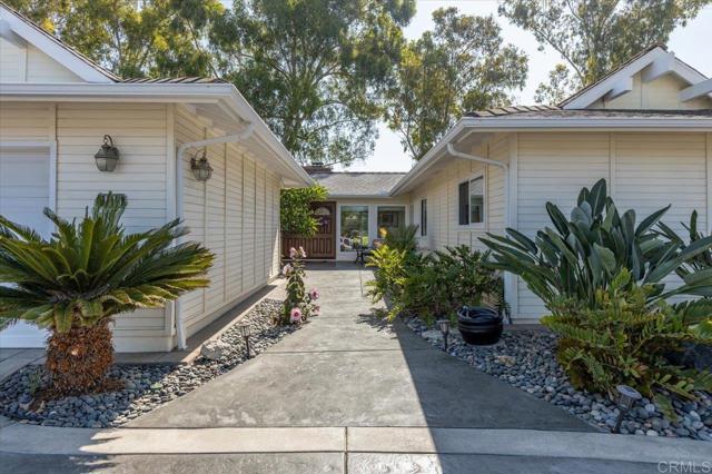 Image 4 of 55 For 1115 San Julian Drive