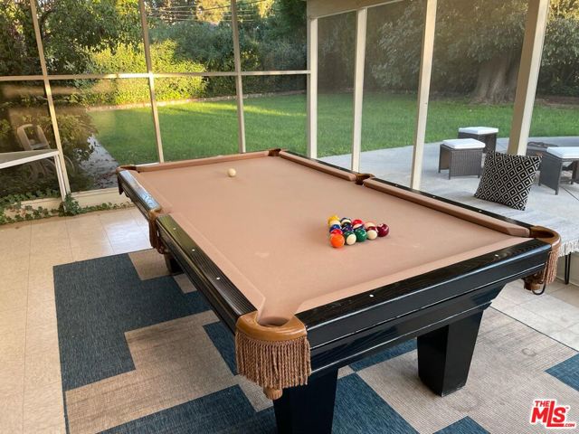 6207 Melba Avenue, Woodland Hills CA: https://media.crmls.org/mediaz/097a4653-3c0a-40b4-bf46-b3628c1c4a82.jpg