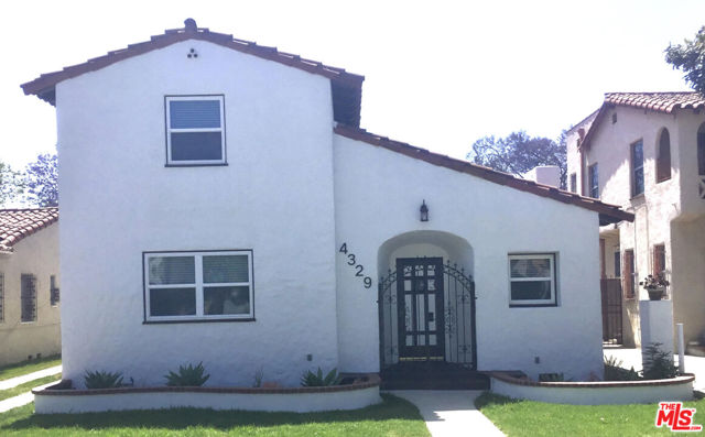 4329 9th Avenue, Los Angeles, California 90008, 3 Bedrooms Bedrooms, ,2 BathroomsBathrooms,Single Family Residence,For Sale,9th,24396921