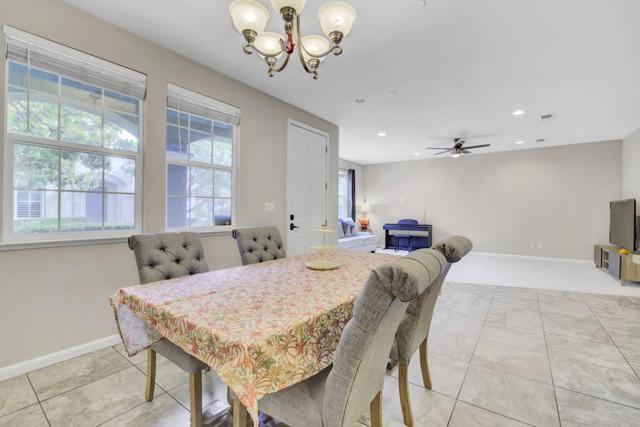 7934 Spanish Oak Circle, Gilroy CA: https://media.crmls.org/mediaz/097ac632-6688-498a-b131-38bd14f0dd37.jpg