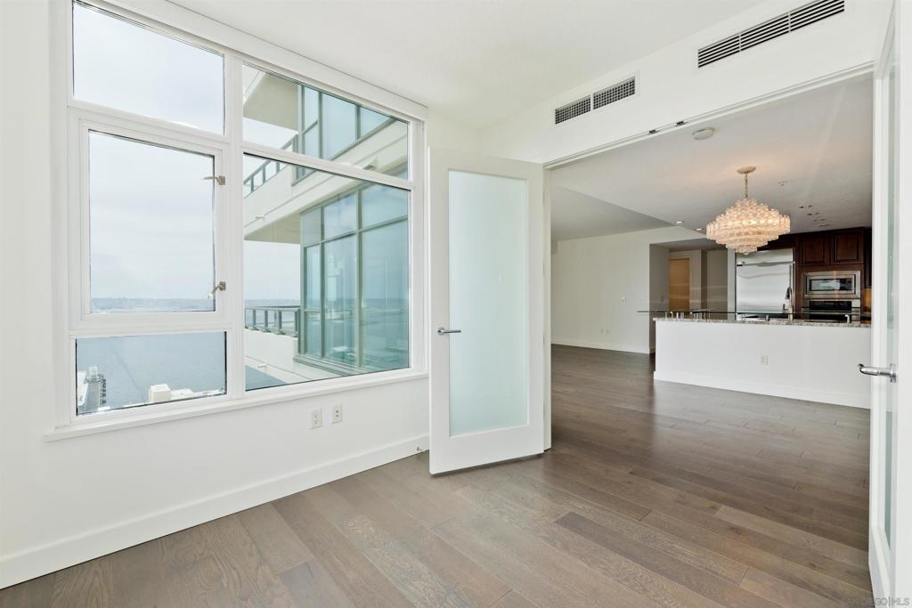 1205 Pacific - photo 7