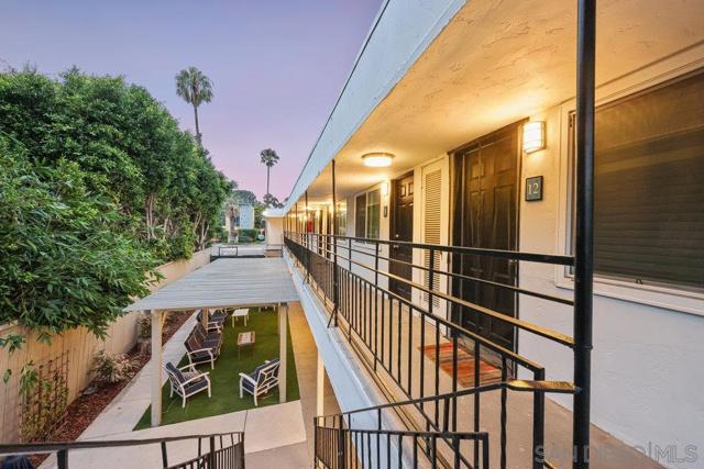 Image 8 of 26 For 1415 Grand Avenue