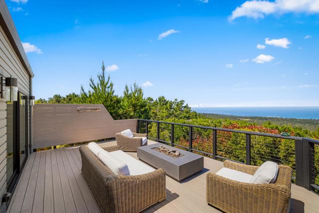 4013 Los Altos Drive, Pebble Beach CA: https://media.crmls.org/mediaz/097d5789-777d-4863-b9c2-9192d0278896.jpg
