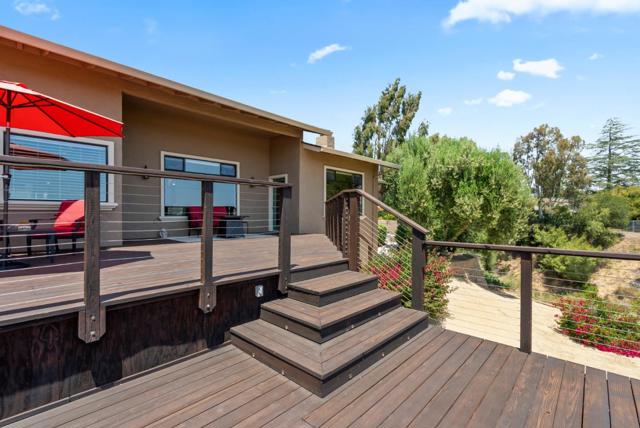 38 Barbras Court, Hollister CA: https://media.crmls.org/mediaz/097d62ca-9766-4d9b-b138-6ec473fa1507.jpg