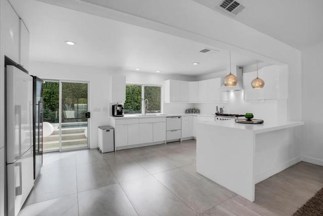 68159 Mountain View Road, Cathedral City CA: https://media.crmls.org/mediaz/097d8fa6-89cb-4c3c-8599-ecdca34d5e3c.jpg