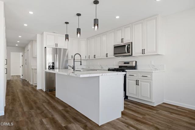 Detail Gallery Image 10 of 25 For 66 via Sintra #66,  Camarillo,  CA 93012 - 3 Beds | 2/1 Baths