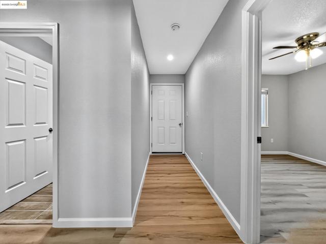 408 W 19Th St, Antioch CA: https://media.crmls.org/mediaz/097da127-69a3-4346-a79b-71ece5a41363.jpg
