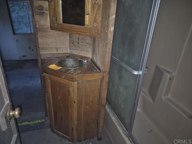 Detail Gallery Image 10 of 20 For 22021 Crestline Rd, Palomar Mountain,  CA 92060 - 2 Beds | 1 Baths