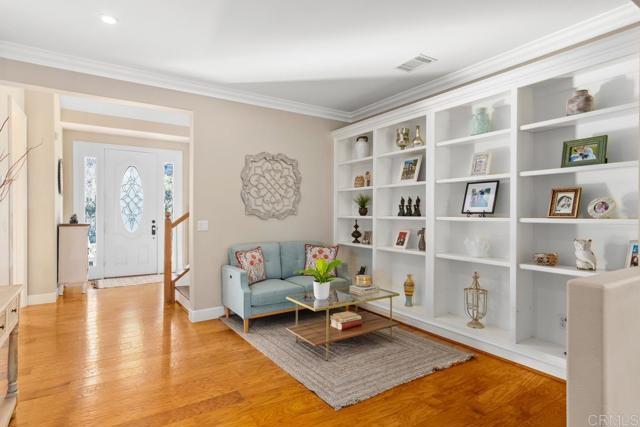 Image 15 of 49 For 45562 La Cruz Drive