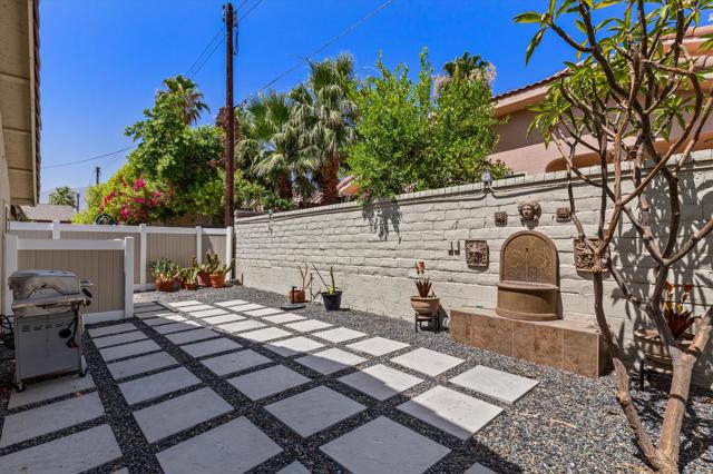 Image 33 of 38 For 52505 Avenida Alvarado
