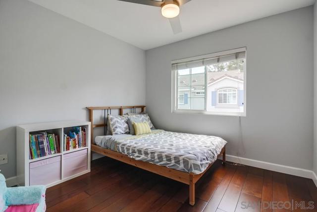 13554 Jadestone Way, San Diego CA: https://media.crmls.org/mediaz/097f912f-6584-402f-bdbe-9247cd1b03b9.jpg