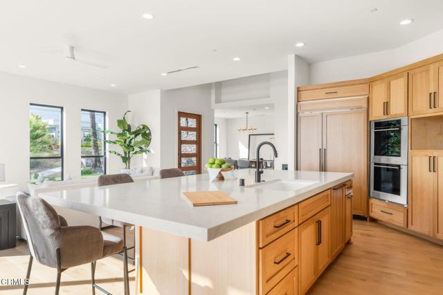 Detail Gallery Image 6 of 33 For 890 via Ondulando, Ventura,  CA 93003 - 4 Beds | 3/1 Baths