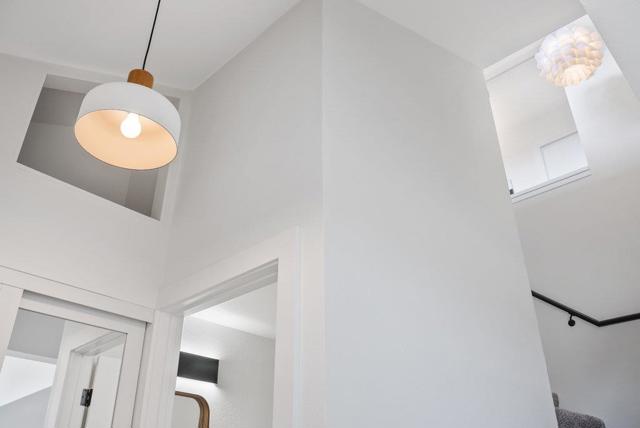 751 7th Avenue, Santa Cruz CA: https://media.crmls.org/mediaz/09814746-cac7-44d1-96df-cf50436b9097.jpg