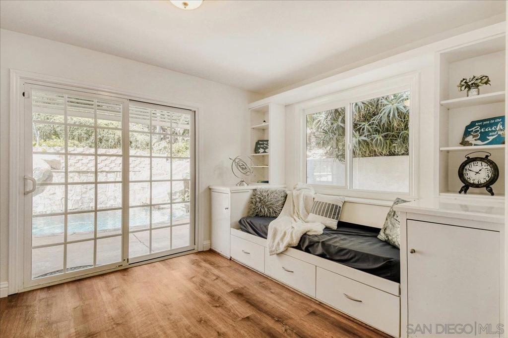 2552 Arnott Street - photo 17