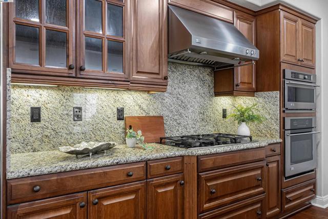 Image 13 of 60 For 7818 Kennard Ln