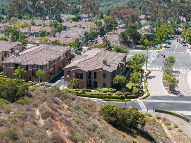 11121 Catarina Lane, San Diego CA: https://media.crmls.org/mediaz/09846712-4535-4609-a739-3c20b05198bf.jpg