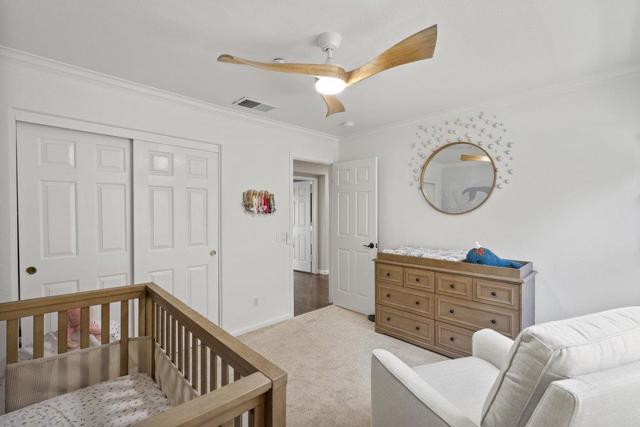 978 Martin Trail, Daly City CA: https://media.crmls.org/mediaz/0984eb41-8d23-4f6c-8c61-07bc3c3af996.jpg