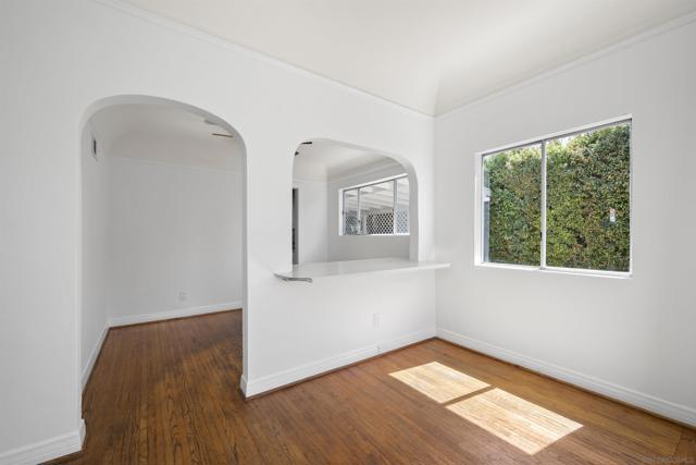 3527 Mississippi St, San Diego CA: https://media.crmls.org/mediaz/09858577-c31b-4931-8db1-f8d77dfedb42.jpg