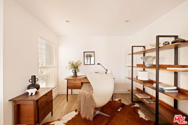 23699 Sandalwood Street, West Hills CA: https://media.crmls.org/mediaz/09859f00-f40d-40e4-9de8-ea1e932186e4.jpg