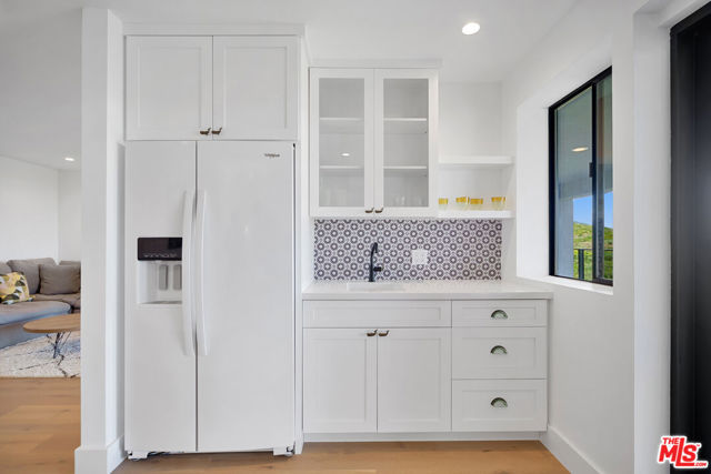 4756 Latigo Canyon Road, Malibu CA: https://media.crmls.org/mediaz/0985bfda-9043-4870-a37b-be9328a997b3.jpg