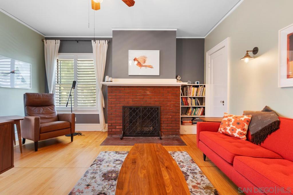 MLS #250040372SD image #34