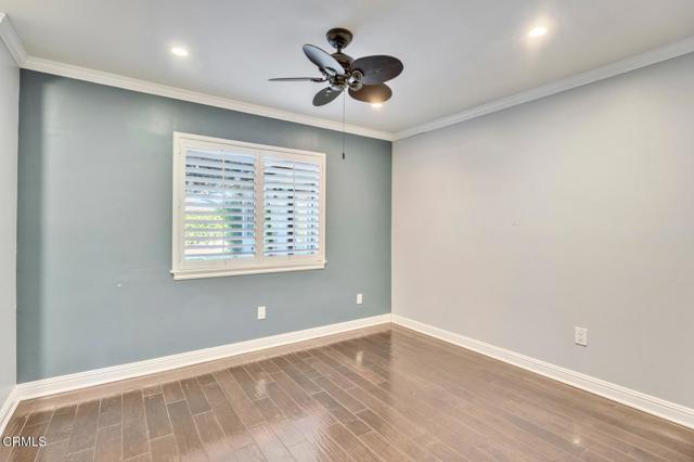 Detail Gallery Image 15 of 30 For 23363 Erwin St, Los Angeles,  CA 91367 - 4 Beds | 3 Baths