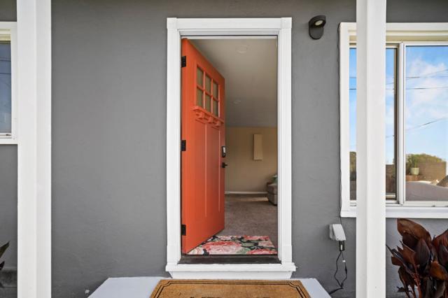 510 Francis Avenue, Seaside CA: https://media.crmls.org/mediaz/09882c41-2a2d-49bd-bdc0-cdcb44b9dd25.jpg