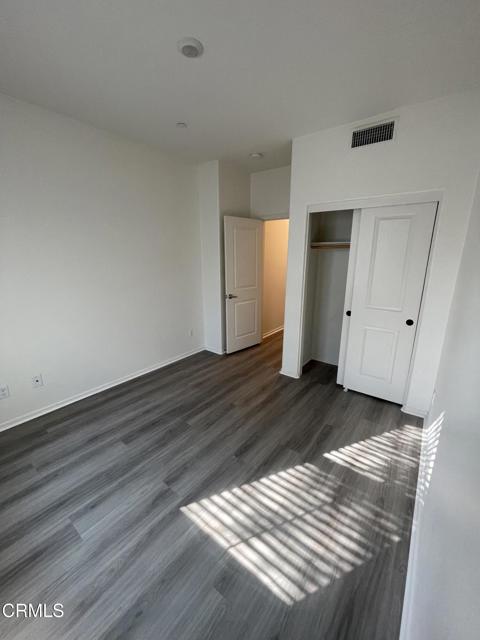3141 E Yountville Drive, Ontario CA: https://media.crmls.org/mediaz/0988e4e0-d282-4433-bf66-be5dc2d89e8a.jpg
