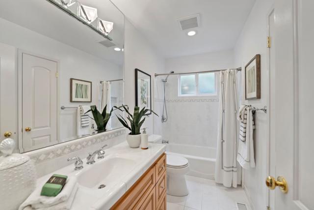 6106 Calle Esperanza, San Jose CA: https://media.crmls.org/mediaz/09897f4c-bf31-4395-8637-5903f5f8d6eb.jpg
