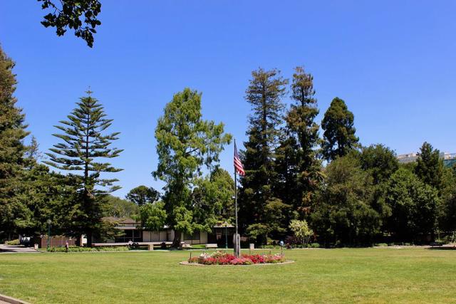 1249 Oak Street, San Mateo CA: https://media.crmls.org/mediaz/098a0ae0-69cb-434a-aa65-8afc969ecad1.jpg