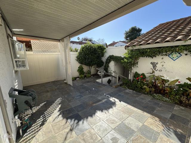 Detail Gallery Image 12 of 14 For 234 Green Lea Pl, Thousand Oaks,  CA 91361 - 3 Beds | 2 Baths