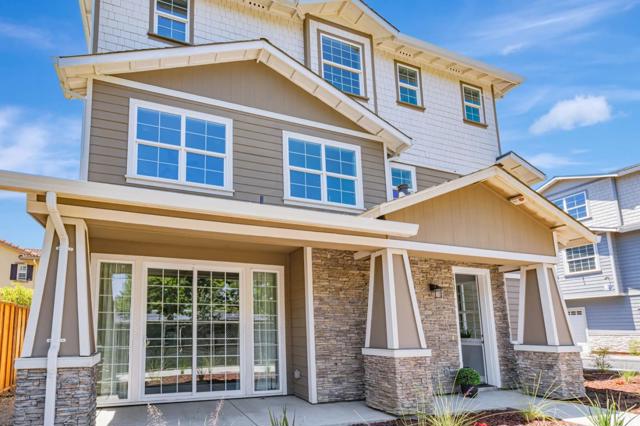 24753 O'neil Avenue, Hayward CA: https://media.crmls.org/mediaz/098b5a01-8bc4-477a-accd-f8d50712125b.jpg