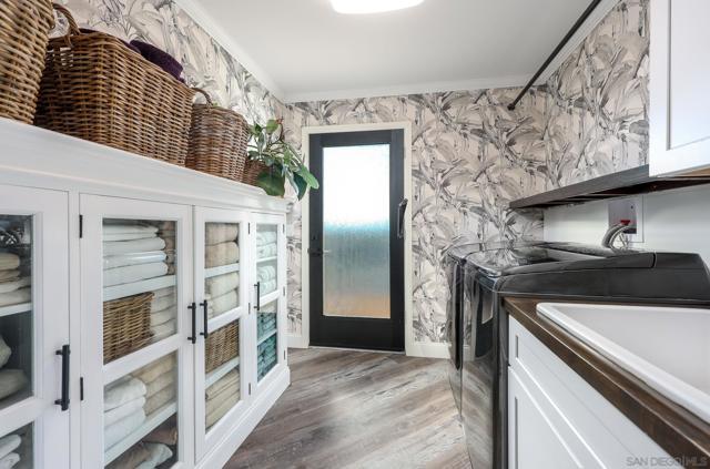 4788 Lee Ave, La Mesa CA: https://media.crmls.org/mediaz/098bc7b7-3588-4051-9e63-247700a6006a.jpg