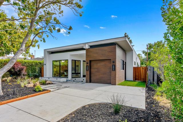 3502 Bryant Street, Palo Alto CA: https://media.crmls.org/mediaz/098c24e2-f26e-4fa2-bae6-1e1cbff224c4.jpg