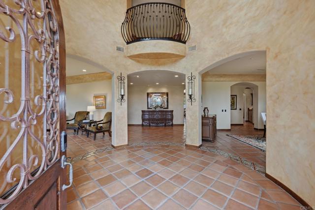 Image 4 of 47 For 3244 Olivenhain Farms Rd.