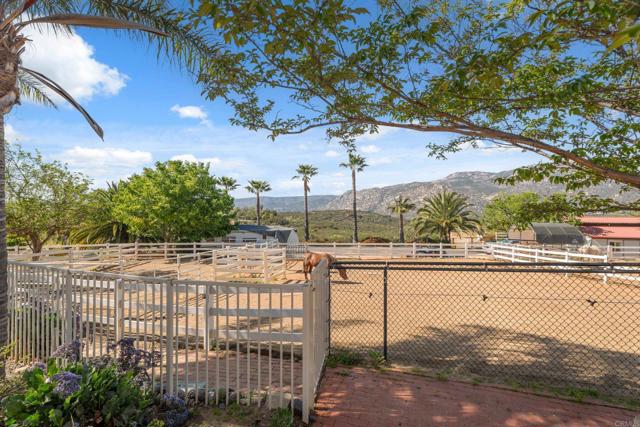 Home for Sale in Ramona