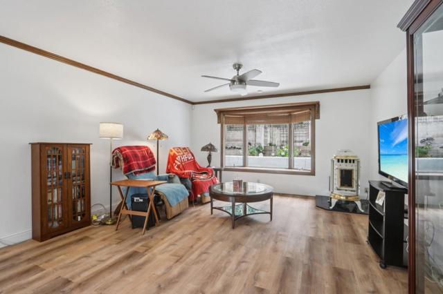 17848 Berta Canyon Road, Salinas CA: https://media.crmls.org/mediaz/098f22ec-33a0-4f4c-9873-62596d22a2a5.jpg