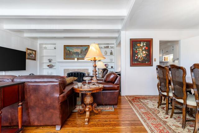 523 Maple Street, San Mateo CA: https://media.crmls.org/mediaz/098ff63d-505b-4ddb-baea-9535abaaff48.jpg