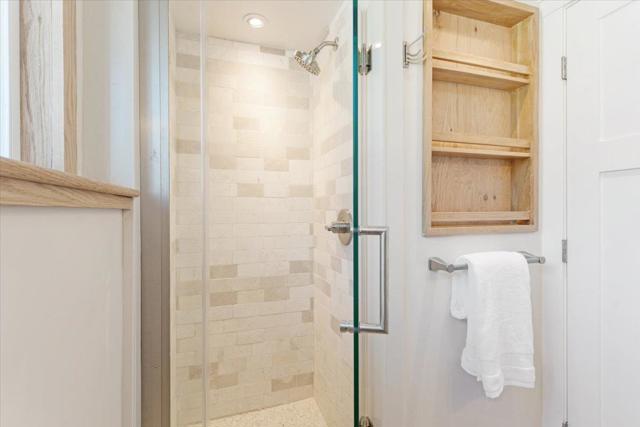 806 Clubhouse Drive, Aptos CA: https://media.crmls.org/mediaz/09903127-f577-4568-a176-9d4e3795159f.jpg