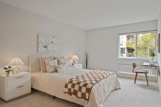 918 Beach Park Boulevard, Foster City CA: https://media.crmls.org/mediaz/09906531-954f-45a6-b210-db5f10be528c.jpg