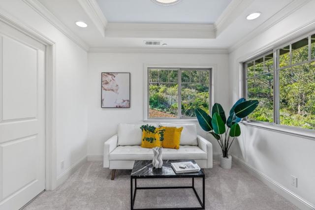 822 San Carlos Avenue, El Granada CA: https://media.crmls.org/mediaz/0990cfb6-5017-4e35-93db-e09d6ea97d66.jpg