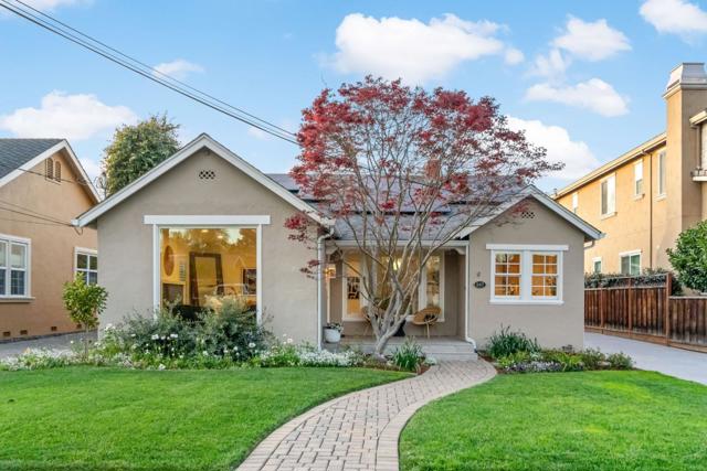 847 Willow Glen Way, San Jose CA: https://media.crmls.org/mediaz/09917712-6881-48c8-b677-8e53197dc8ee.jpg