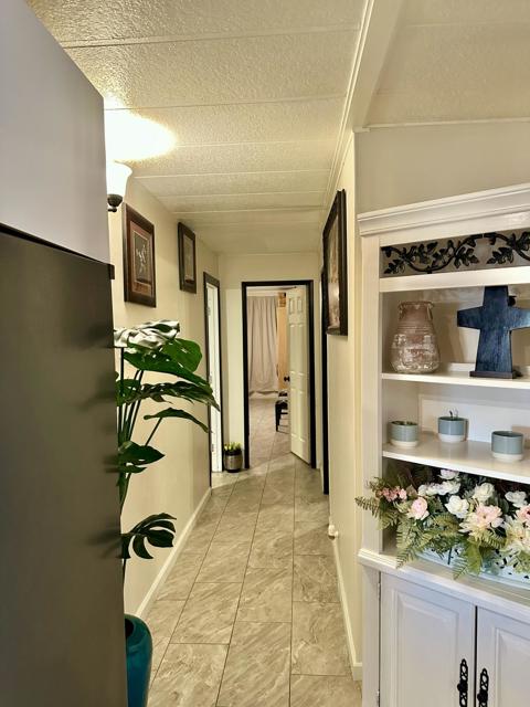 69530 Dillon Road, Desert Hot Springs CA: https://media.crmls.org/mediaz/099242e2-7244-45df-b4dd-3b208c1499cd.jpg