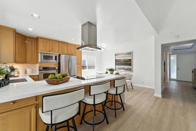 362 El Portal Way, San Jose CA: https://media.crmls.org/mediaz/099375ce-654e-4da3-b17e-717ff68f8b1c.jpg