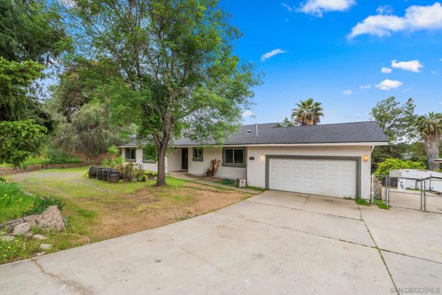 1780 Jaime Lynn Ln., El Cajon CA: https://media.crmls.org/mediaz/0995a1a9-ee16-4346-8378-94ffa28d4b95.jpg