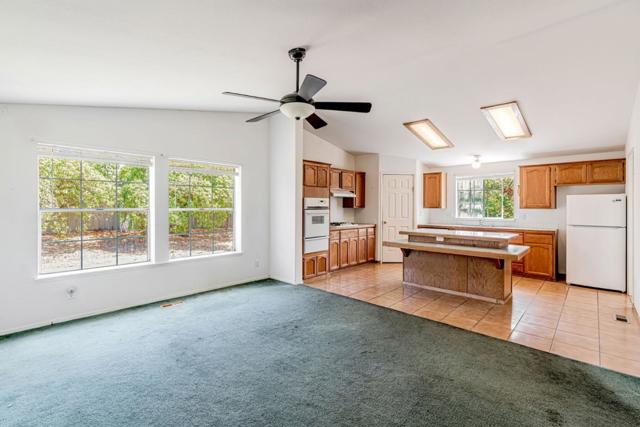 501 Trail Drive, Moss Landing CA: https://media.crmls.org/mediaz/0995f710-169a-431a-8e6f-10a731482a29.jpg